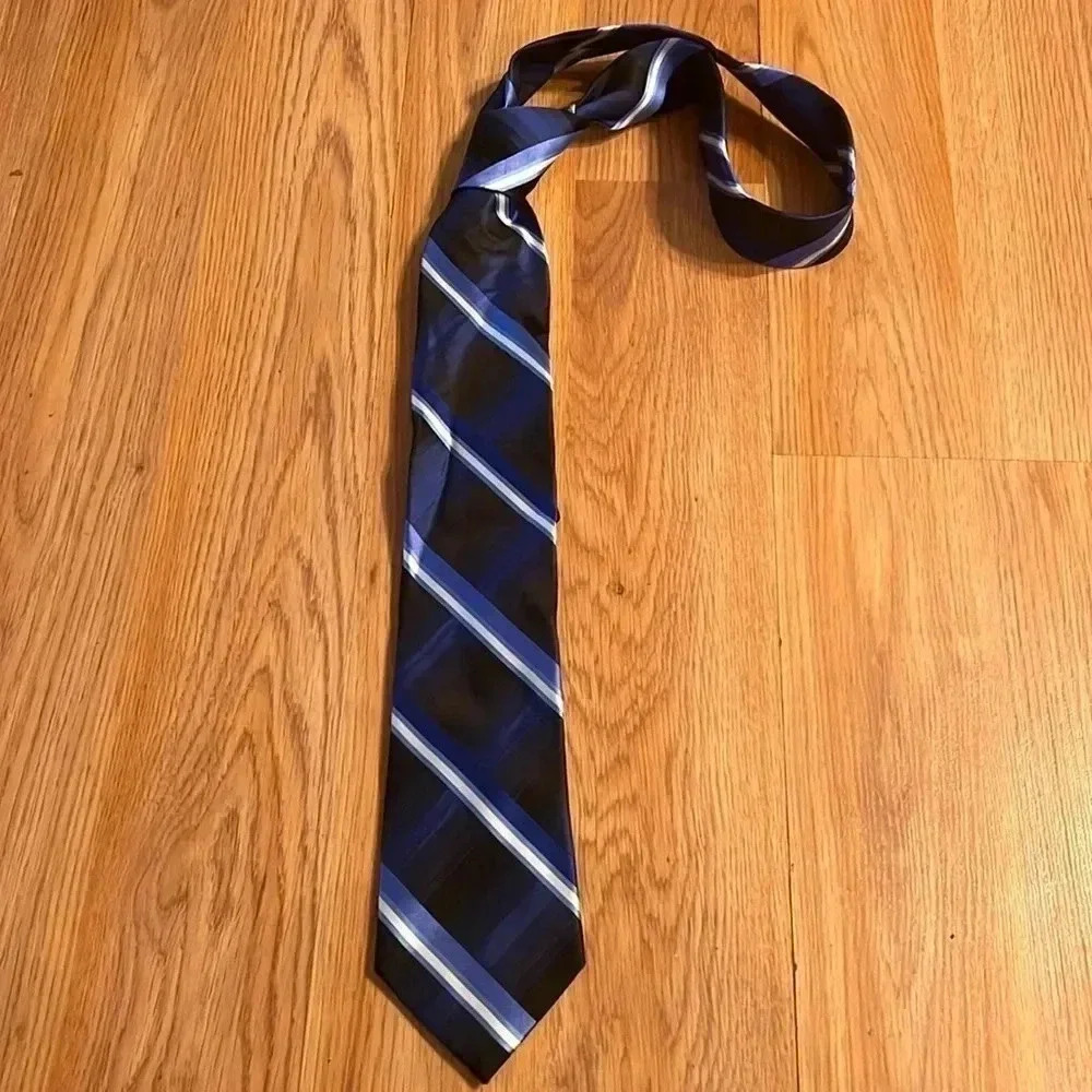 Arrow Silk Tie